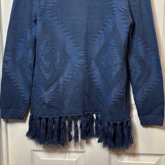 Venario Navajo/Aztek Cardigan with Fringe- size M - Picture 6 of 10